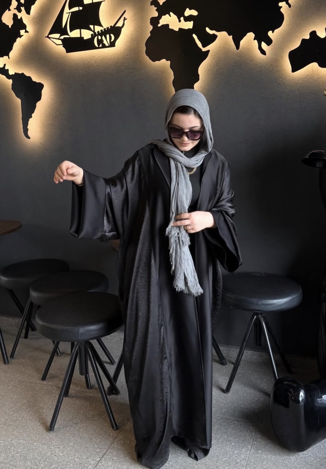 Classic black 🖤